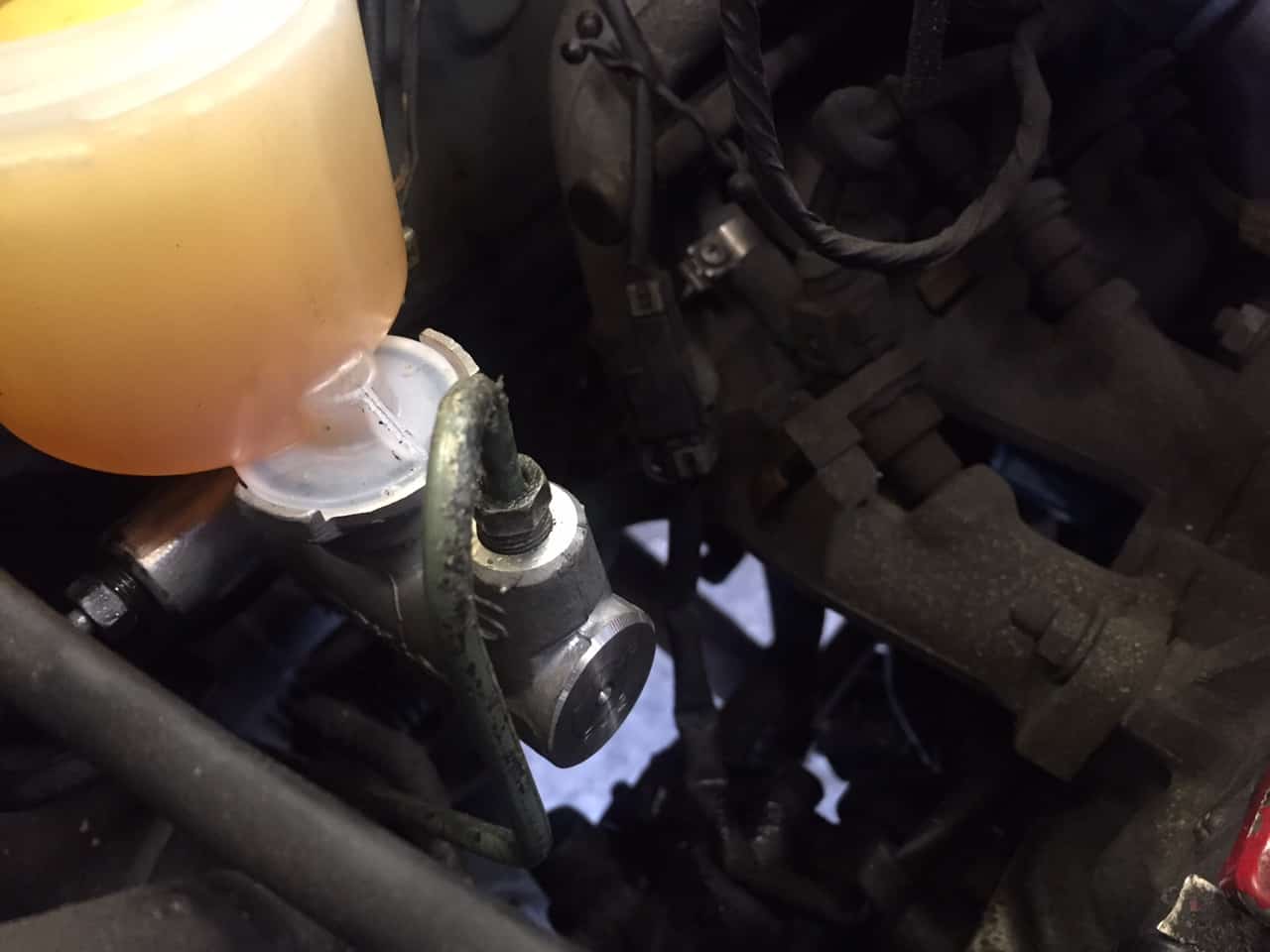 Master Cylinder front Pipe